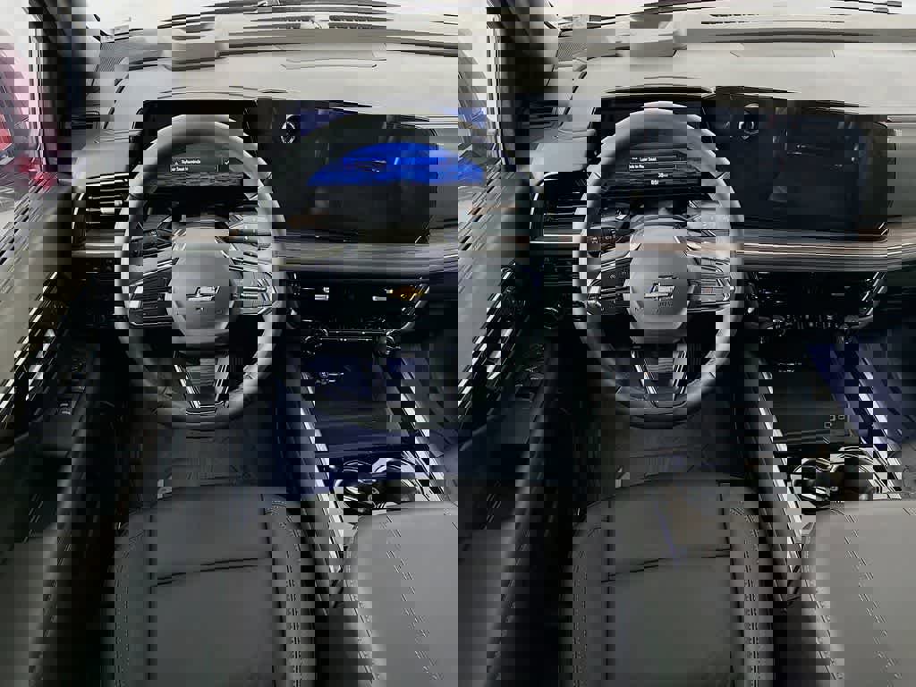 Used 2025 Chevrolet Tahoe LT w/ Comfort Package image 13