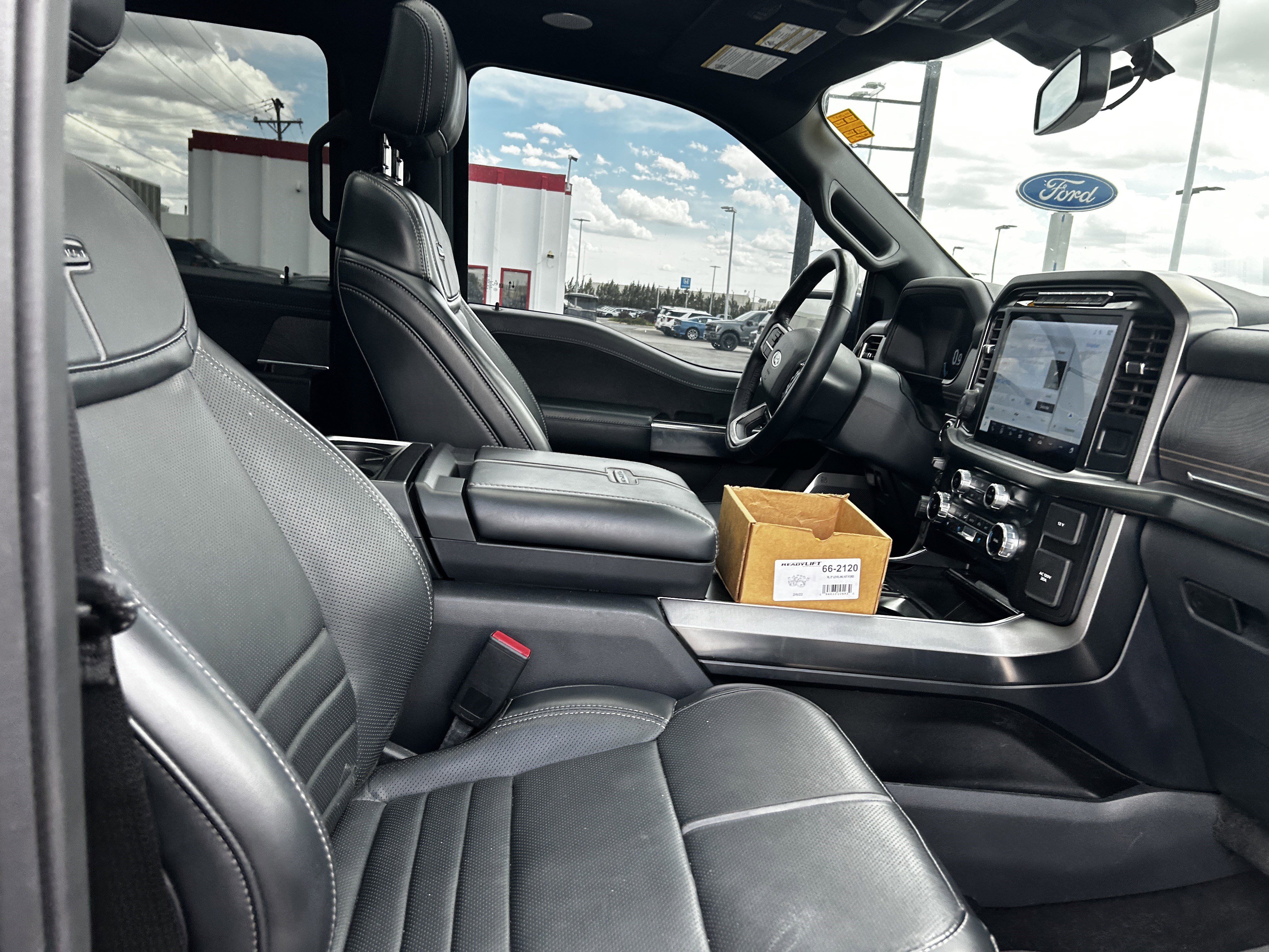 Certified 2023 Ford F150 Platinum w/ Equipment Group 701A High AWD/4WD image 13
