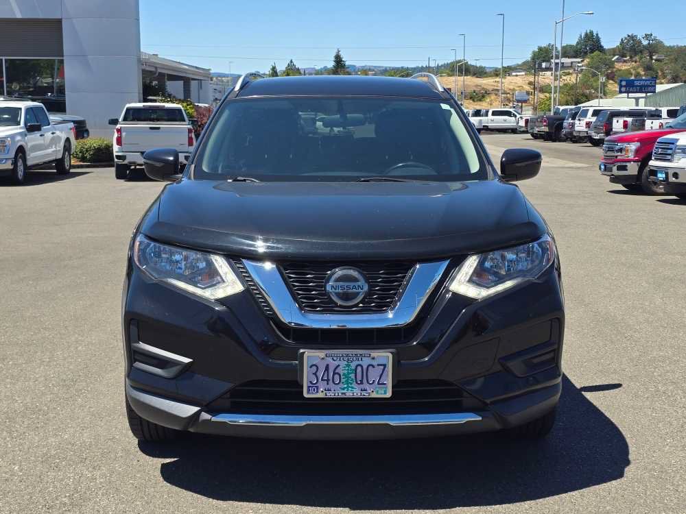 Used 2018 Nissan Rogue SV AWD/4WD image 5