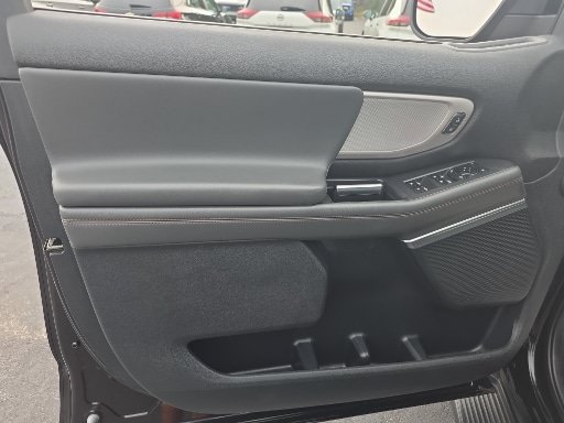 Certified 2025 Ford Expedition Active RWD image 11