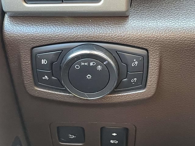 Certified 2017 Ford F250 King Ranch w/ FX4 Off-Road Package AWD/4WD image 19