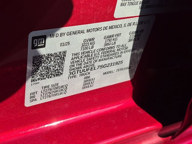 Used 2025 GMC Sierra 1500 AT4X AWD/4WD image 40