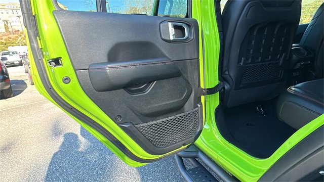 Used 2021 Jeep Wrangler Unlimited Rubicon w/ Xtreme Recon 35" Tire Package image 20