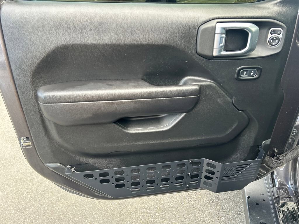 Used 2021 Jeep Wrangler Unlimited Rubicon image 17