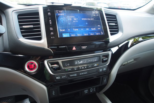 Used 2018 Honda Ridgeline RTL-E image 26