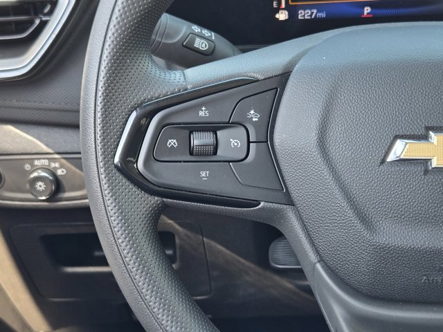 Used 2025 Chevrolet TrailBlazer LT w/ Driver Confidence Package image 27