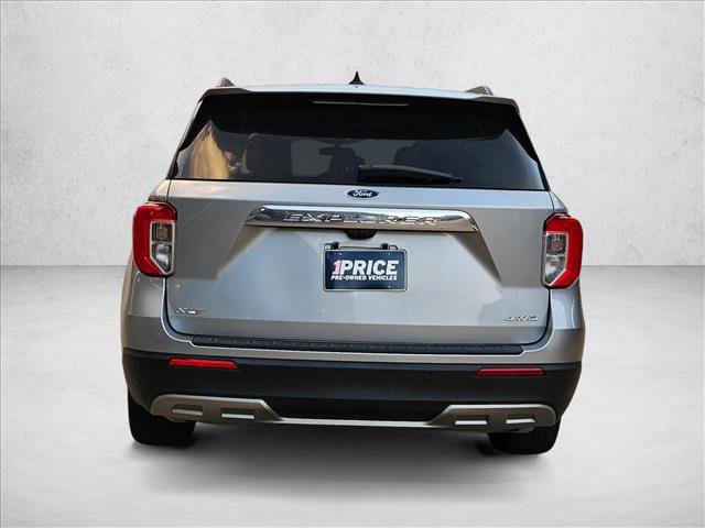 Certified 2023 Ford Explorer XLT w/ Equipment Group 202A AWD/4WD image 7
