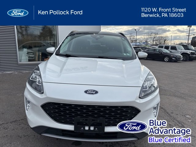 Certified 2022 Ford Escape Titanium w/ Class II Trailer Tow Package image 3