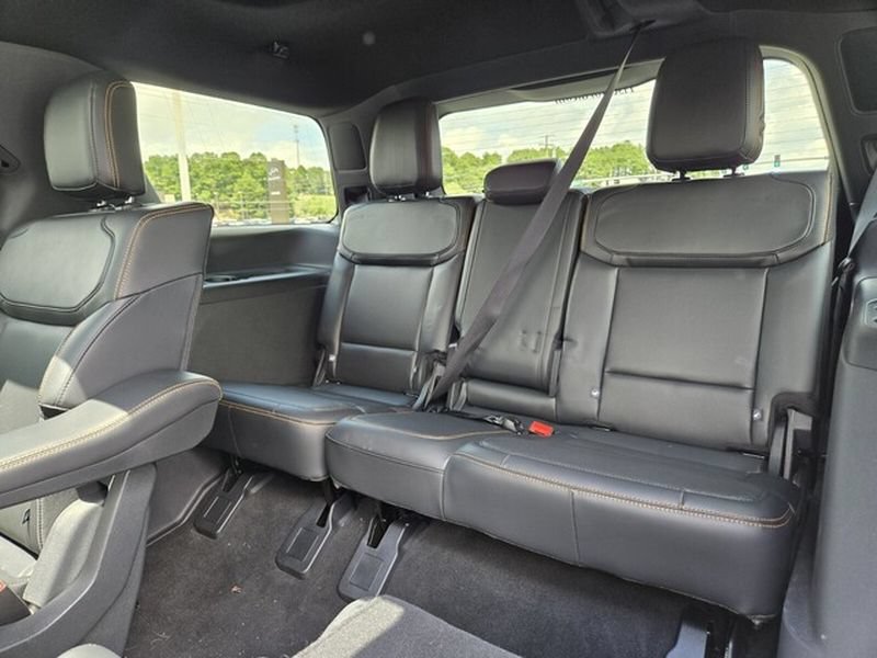 Certified 2025 Ford Expedition Tremor AWD/4WD image 17