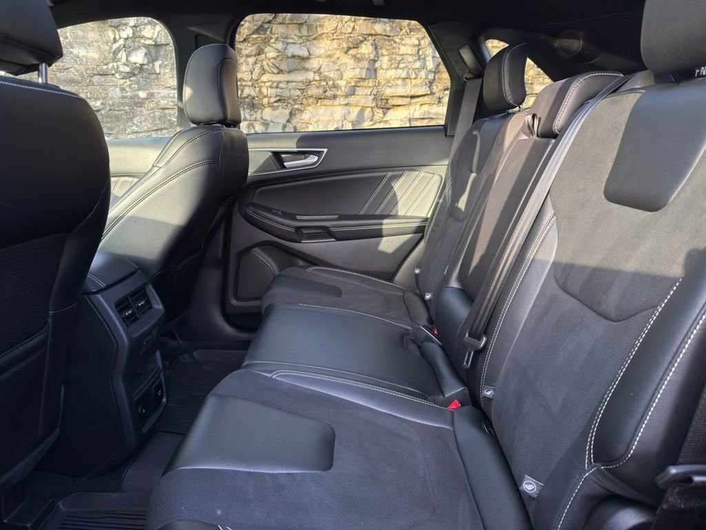Certified 2024 Ford Edge ST w/ Equipment Group 401A image 12
