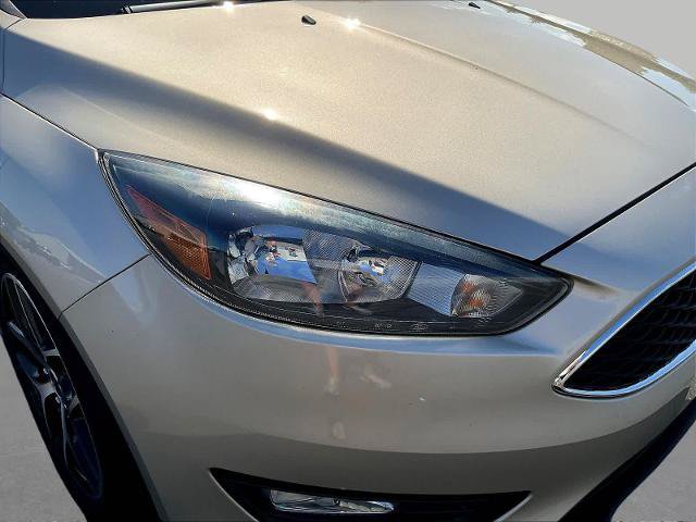 Certified 2017 Ford Focus SEL w/ Cold Weather Package FWD image 34