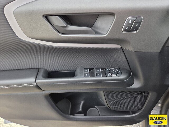 Certified 2025 Ford Bronco Sport Outer Banks w/ Outer Banks Tech Package+ AWD/4WD image 18