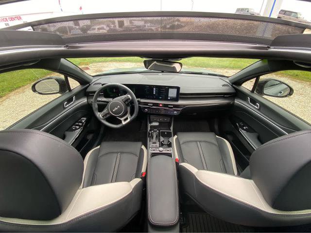 Used 2025 Kia K5 GT-Line w/ GT-Line Premium Package AWD/4WD image 16