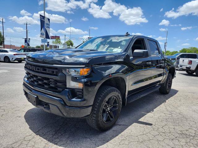 Used 2022 Chevrolet Silverado 1500 Custom Trail Boss w/ Midnight Edition AWD/4WD image 6