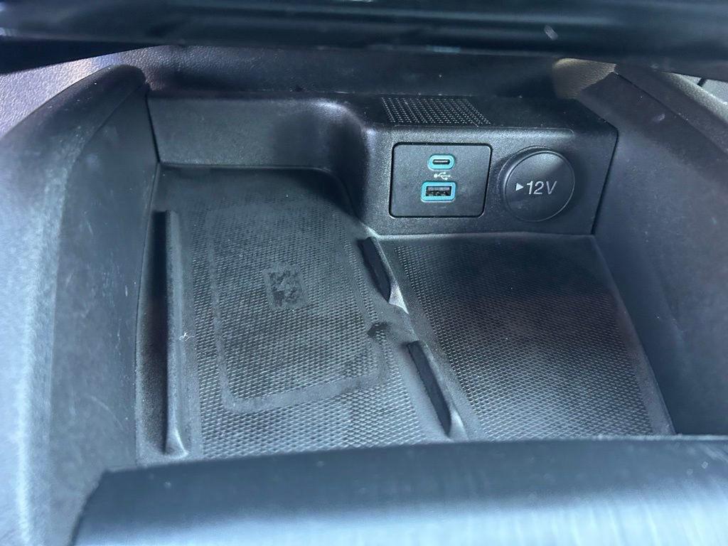 Certified 2023 Ford Escape Platinum image 29