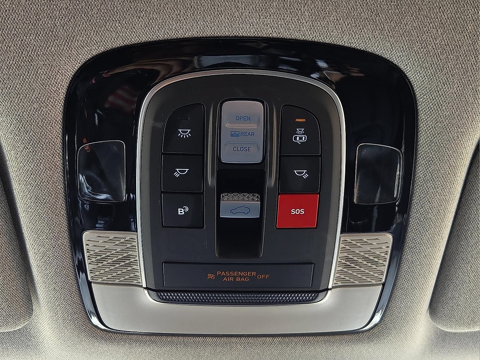 Used 2025 Hyundai Palisade Limited AWD/4WD image 22