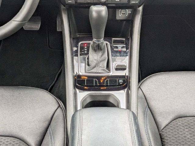 Used 2025 Jeep Compass Latitude AWD/4WD image 19
