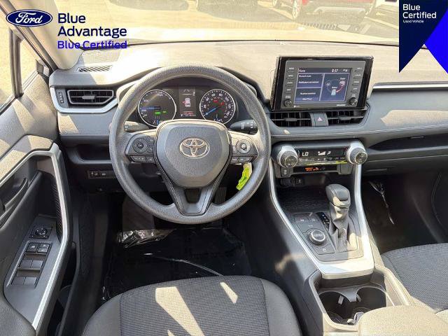 Used 2021 Toyota RAV4 LE AWD/4WD image 10