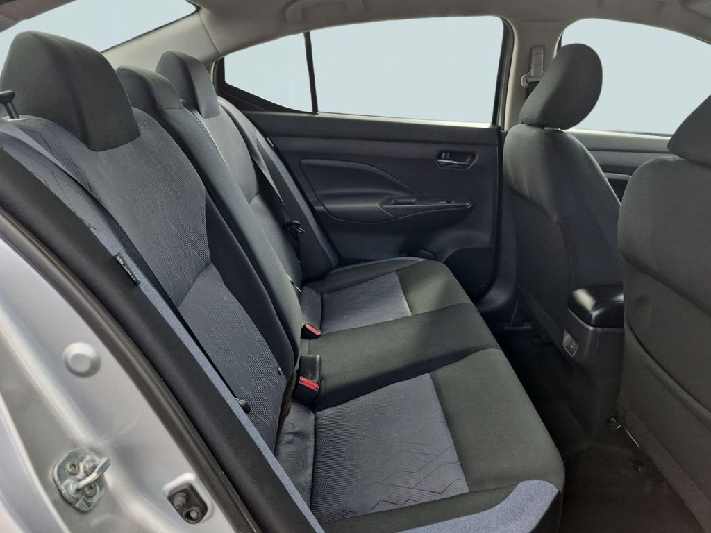 Used 2025 Nissan Versa SV FWD image 26