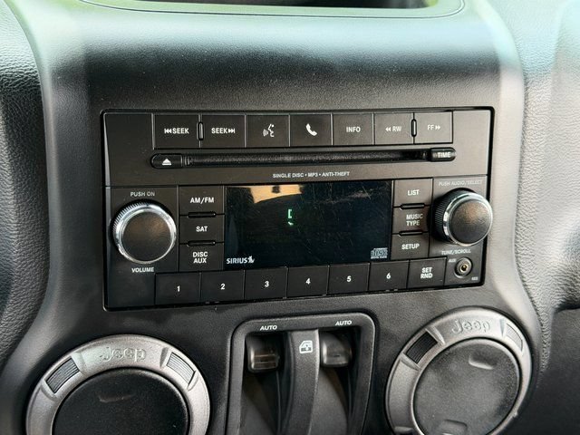 Used 2017 Jeep Wrangler Sport w/ Quick Order Package 24S AWD/4WD image 23
