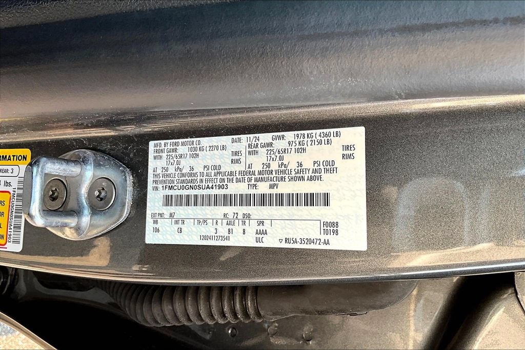 Certified 2025 Ford Escape Active FWD image 21