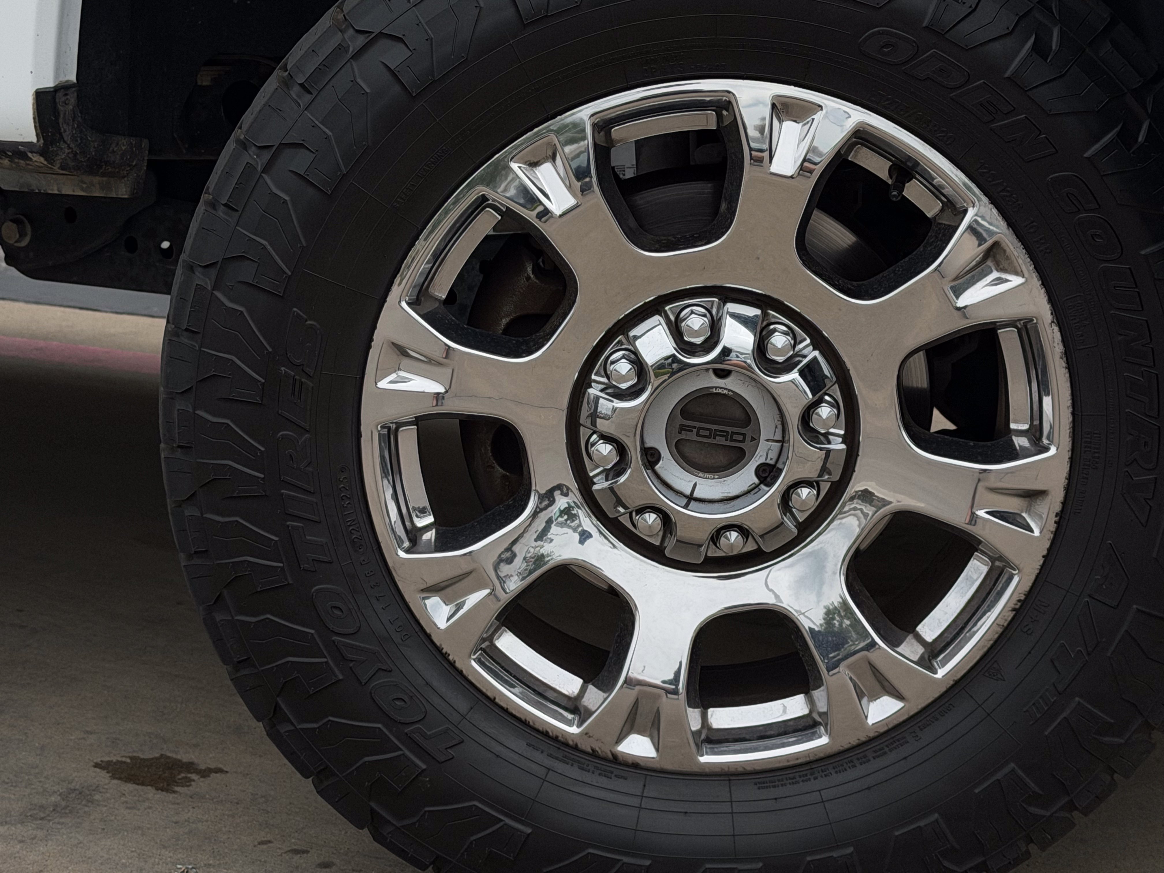 Certified 2020 Ford F250 Lariat w/ Lariat Ultimate Package AWD/4WD image 11