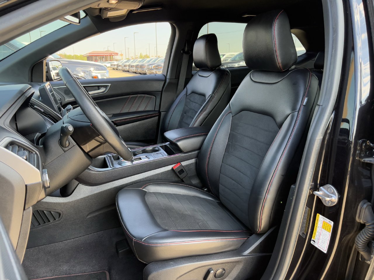 Certified 2024 Ford Edge ST-Line AWD/4WD image 24