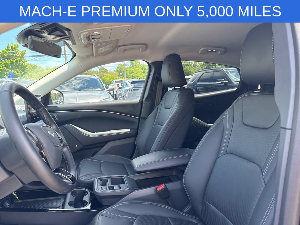Certified 2025 Ford Mustang Mach-E Premium AWD/4WD image 14