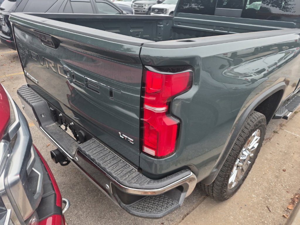Used 2026 Chevrolet Silverado 2500 LTZ w/ LTZ Premium Package AWD/4WD image 20