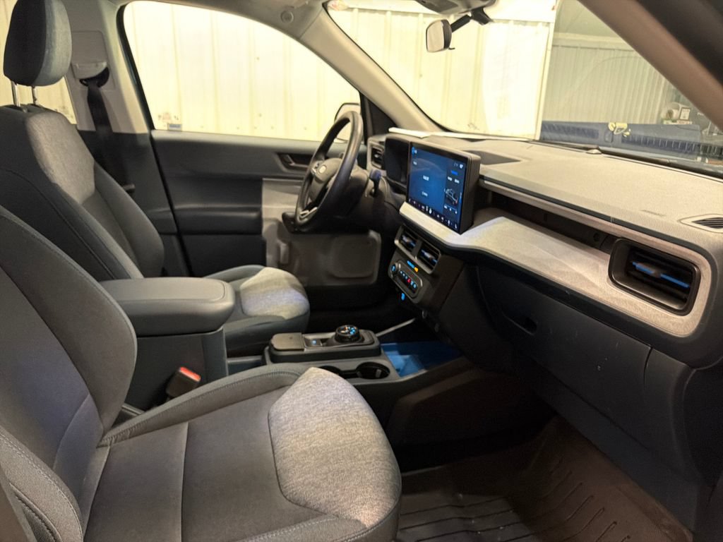 Certified 2025 Ford Maverick XLT w/ XLT Luxury Package AWD/4WD image 42