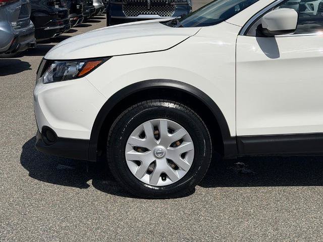 Used 2018 Nissan Rogue Sport S AWD/4WD image 20