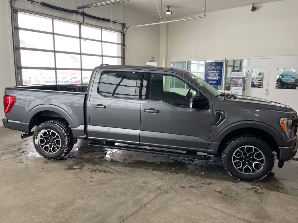 Certified 2022 Ford F150 XLT w/ Equipment Group 302A High image 6