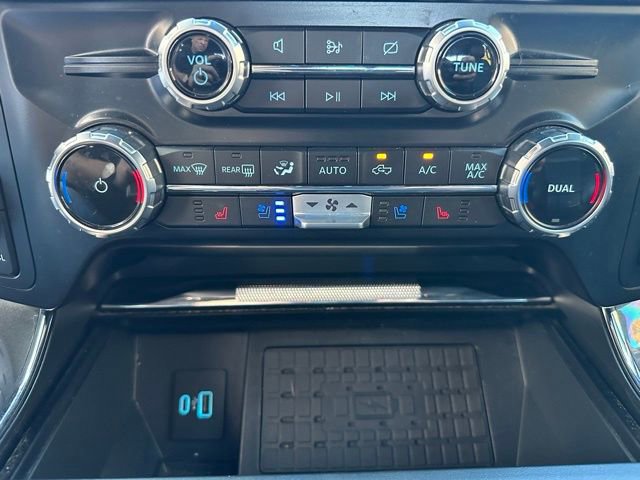 Certified 2023 Ford F150 Lariat w/ Equipment Group 502A High image 19