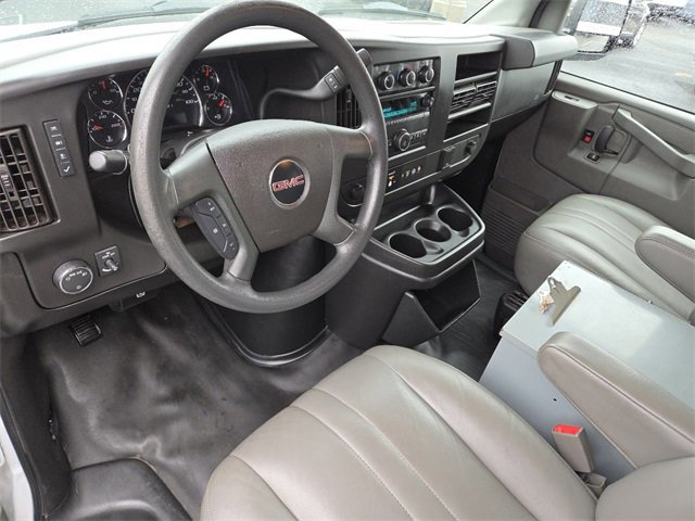 Used 2019 GMC Savana 2500 w/ Driver Convenience Package image 28