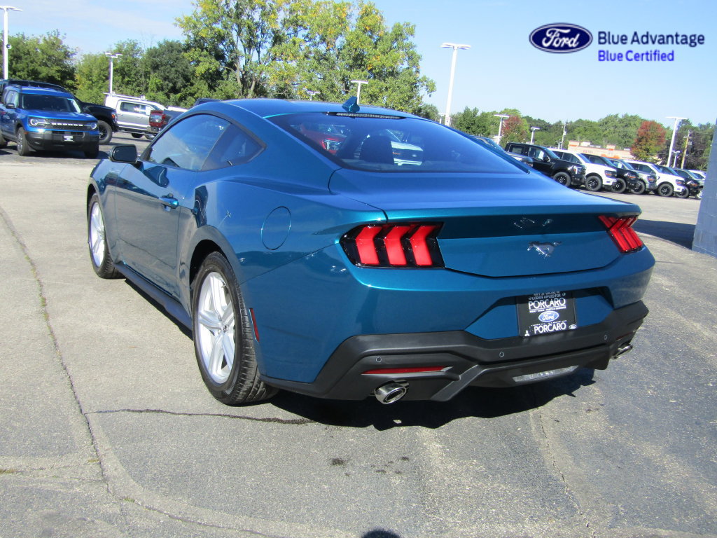 Certified 2026 Ford Mustang Coupe RWD image 3