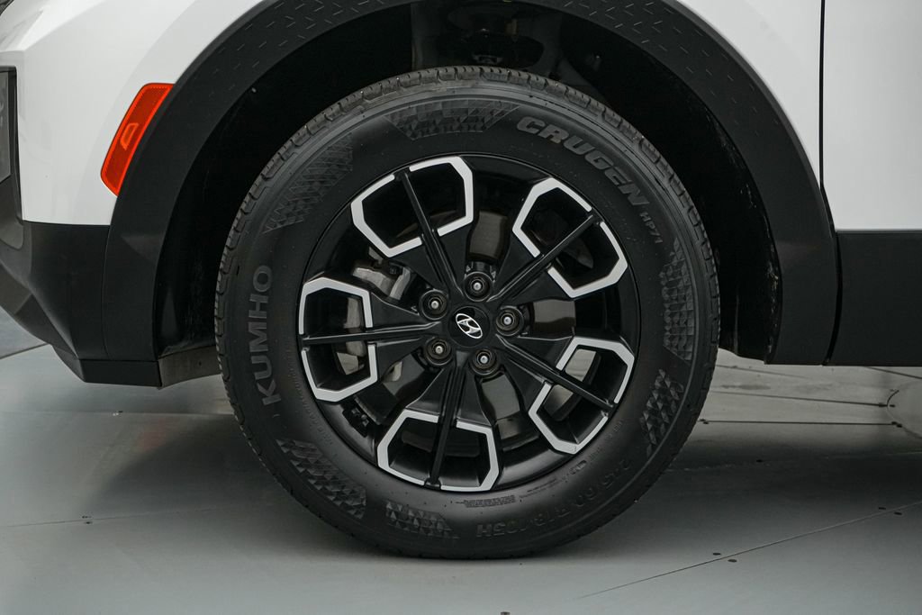 Used 2024 Hyundai Santa Cruz SEL image 11