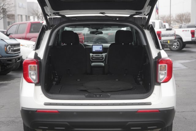 Certified 2023 Ford Explorer XLT image 30