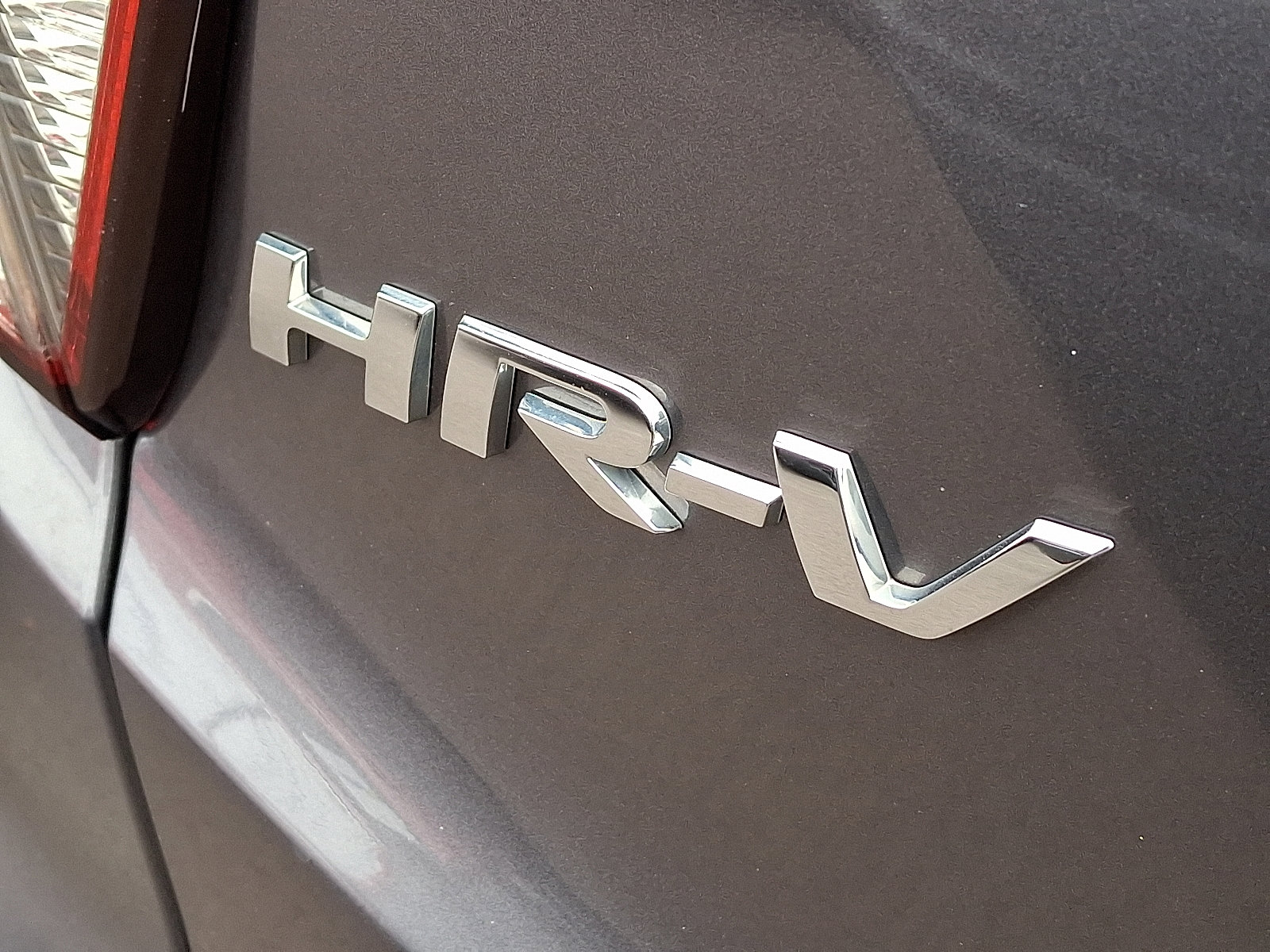 Used 2021 Honda HR-V LX image 28