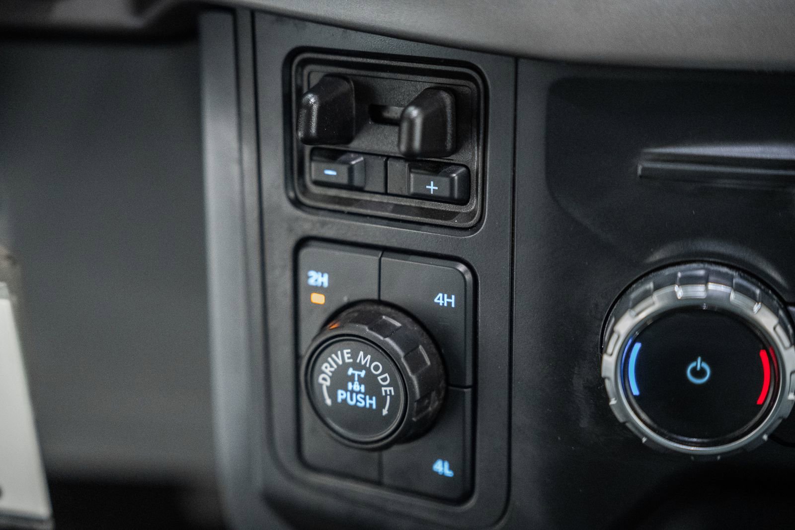 Certified 2024 Ford F150 XLT w/ Tow/Haul Package image 34