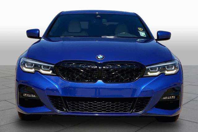 Used 2021 BMW 330i Sedan w/ M Sport Package RWD image 4