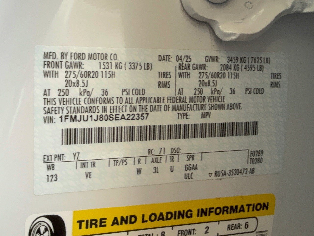 Certified 2025 Ford Expedition Active AWD/4WD image 32