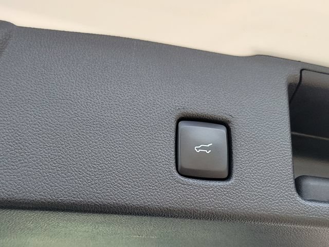 Certified 2023 Ford Escape ST-Line w/ Tech Pack #1 AWD/4WD image 27