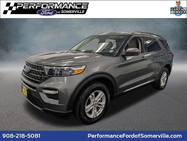 Certified 2023 Ford Explorer XLT w/ Equipment Group 202A AWD/4WD image 1
