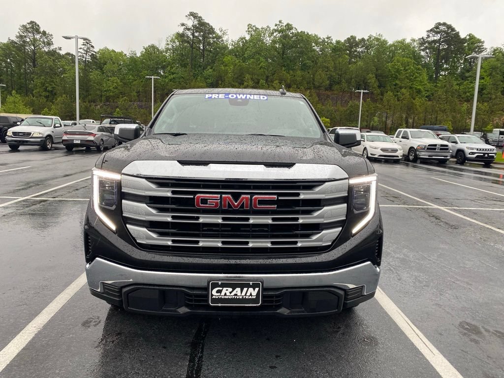 Used 2024 GMC Sierra 1500 SLE RWD image 2