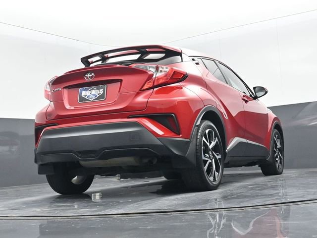 Used 2022 Toyota C-HR XLE image 16