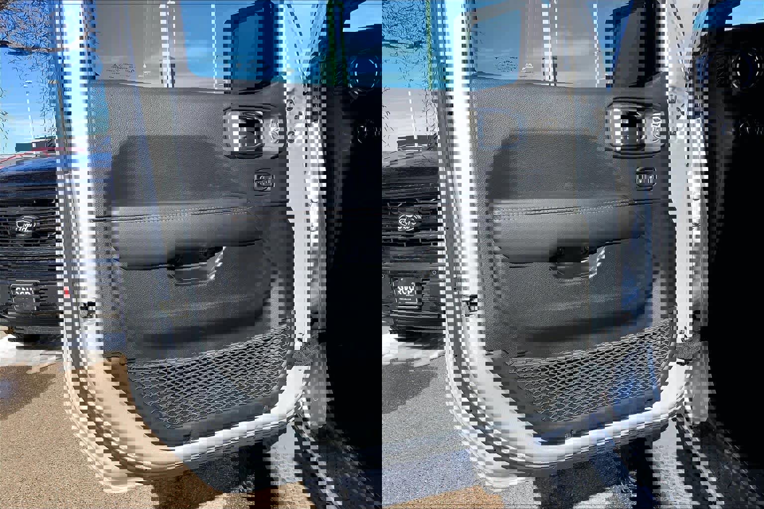 Used 2022 Jeep Wrangler Unlimited Rubicon AWD/4WD image 22