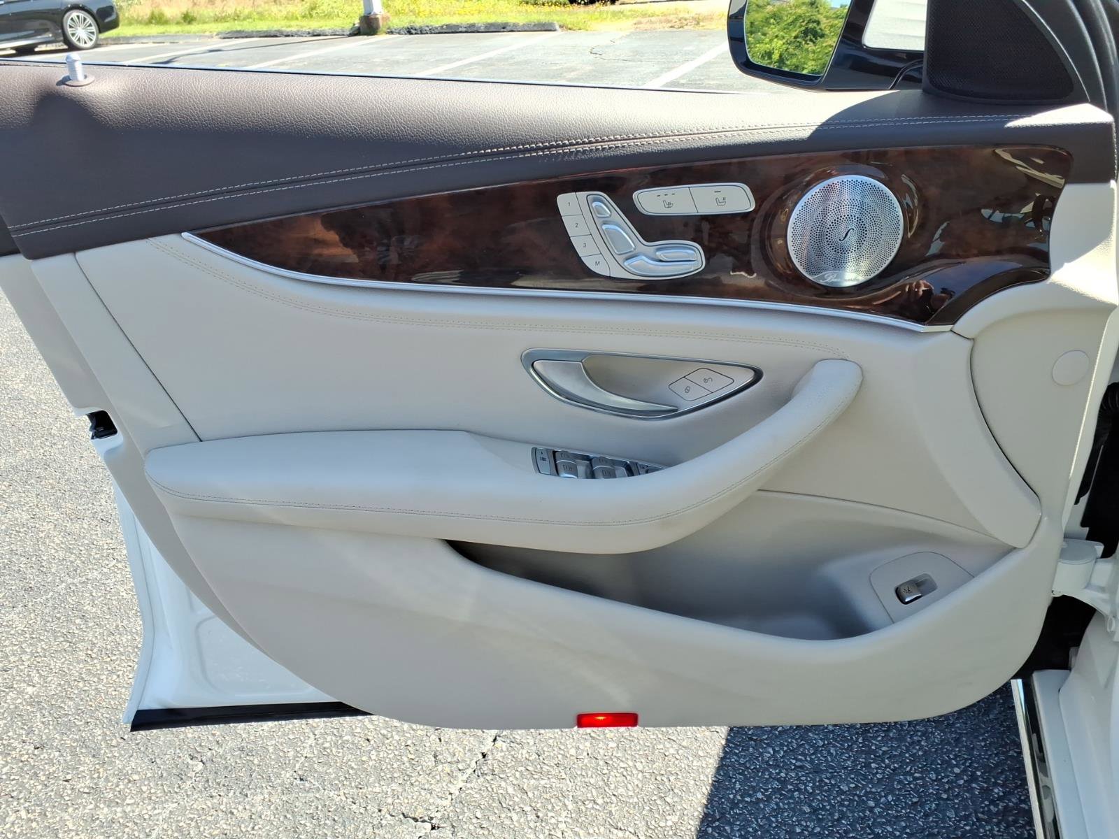 Used 2017 Mercedes-Benz E 300 image 15