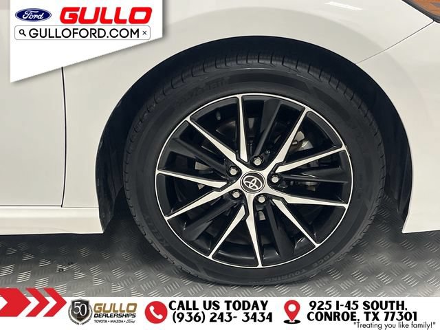 Used 2024 Toyota Camry SE FWD image 31