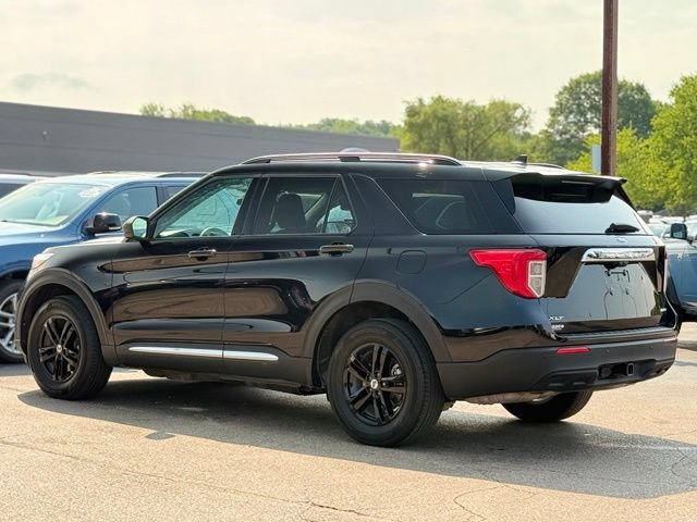 Certified 2024 Ford Explorer XLT w/ Class IV Trailer Tow Package AWD/4WD image 40
