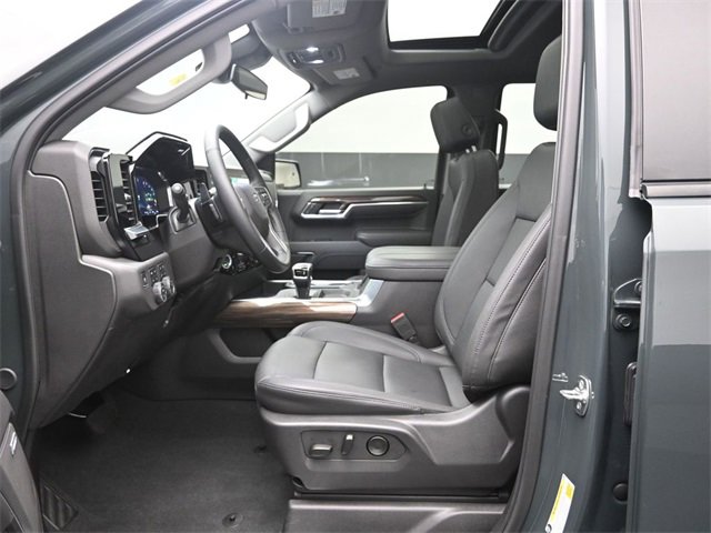 Used 2025 Chevrolet Silverado 1500 LT Trail Boss w/ LT Trail Boss Premium Package image 10